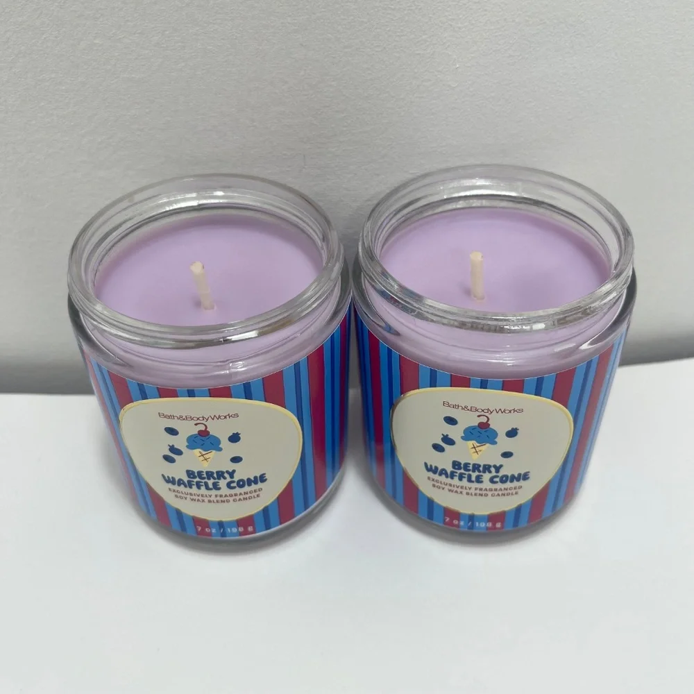 2× Bath & Body Works‎ Berry Waffle Cone Single‑Wick Candles – New Unused - Picture 4 of 4
